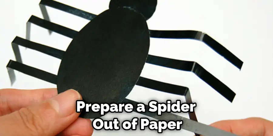 Prepare a Spider Out of Paper