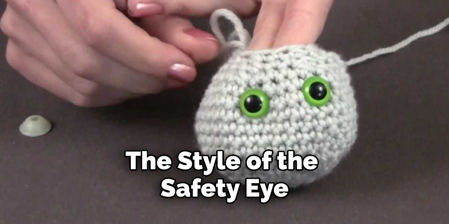The Style of the Safety Eye