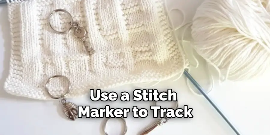 Use a Stitch Marker to Track