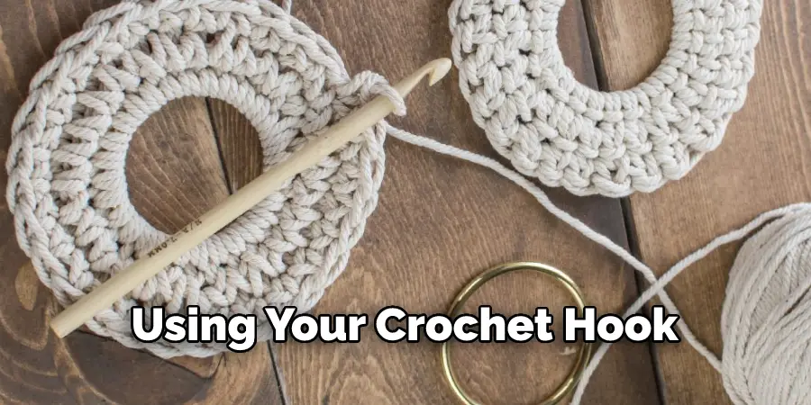 Using Your Crochet Hook