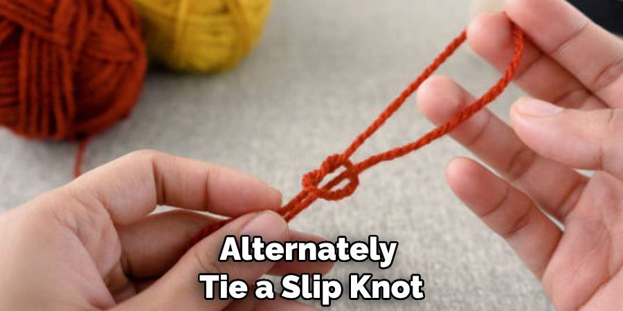 Alternately Tie a Slip Knot