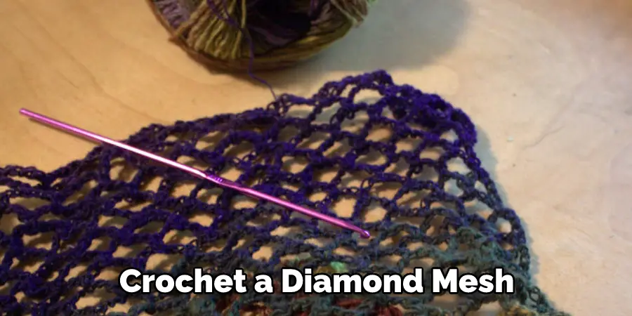  Crochet a Diamond Mesh