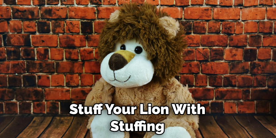 Stuff Your Lion With Stuffing