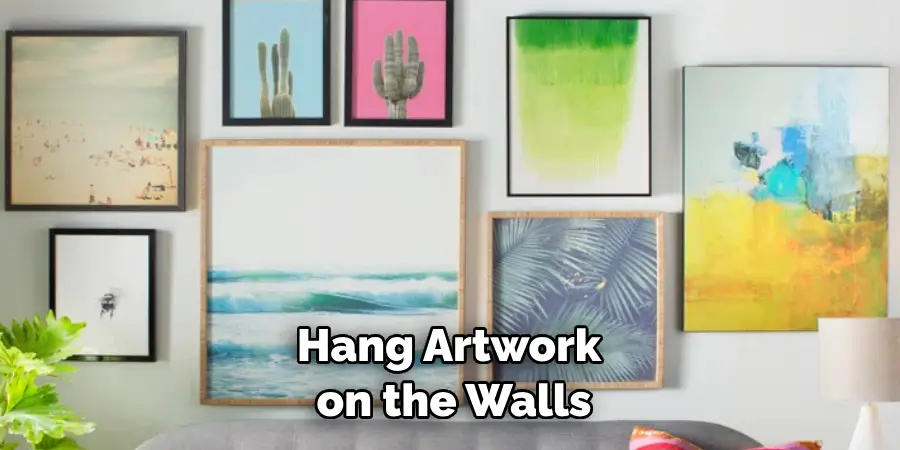 Hang Artwork on the Walls