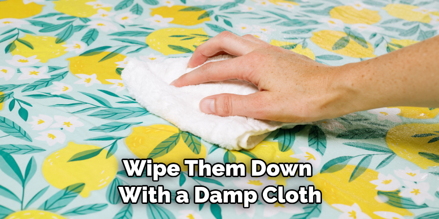 How To Decorate Walls With Plastic Tablecloths 10 Easy Methods