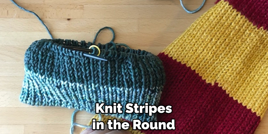 Knit Stripes in the Round