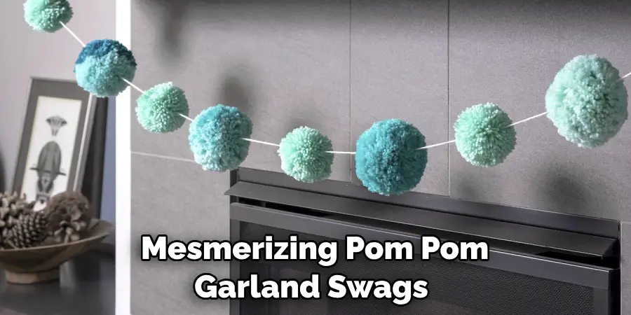  Mesmerizing Pom-pom Garland Swags