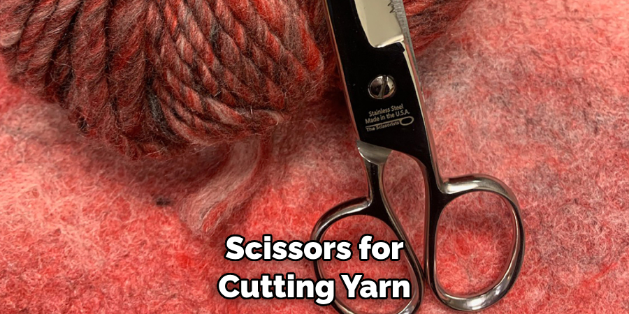 Scissors for Cutting Yarn