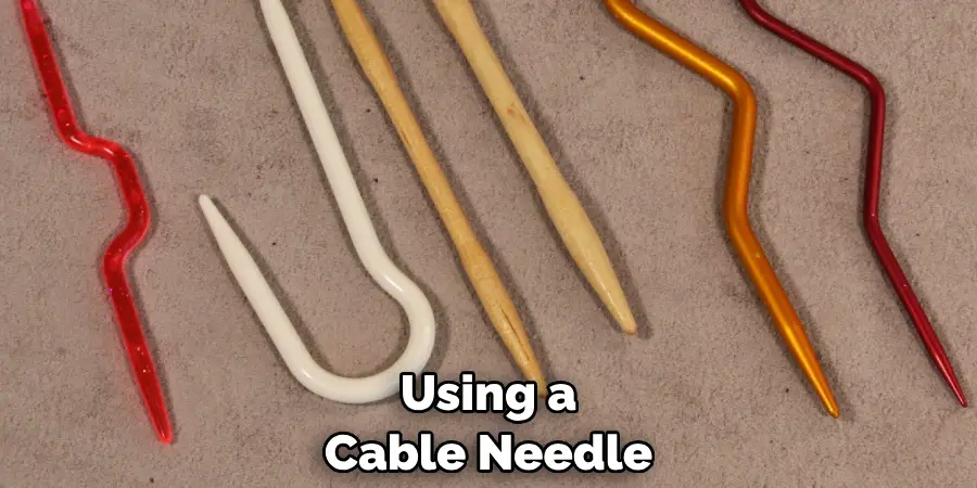 Using a Cable Needle