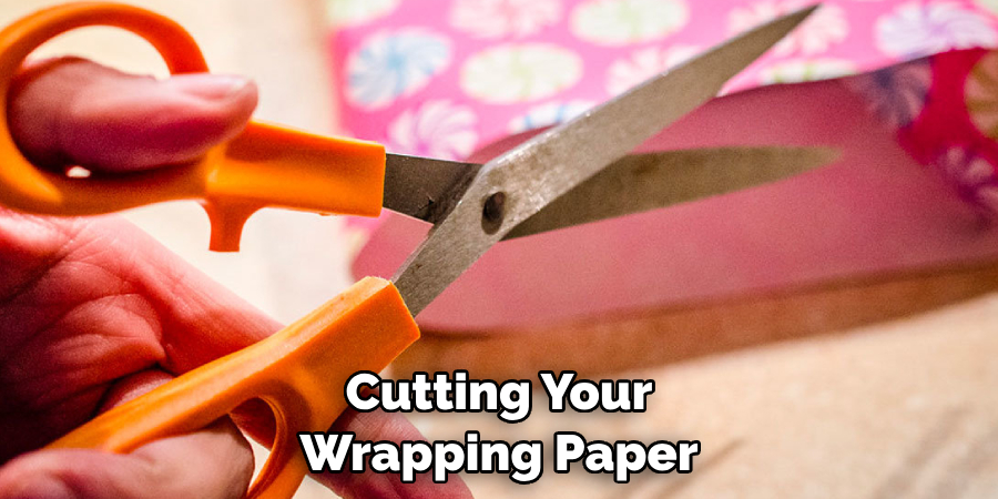 Cutting Your Wrapping Paper