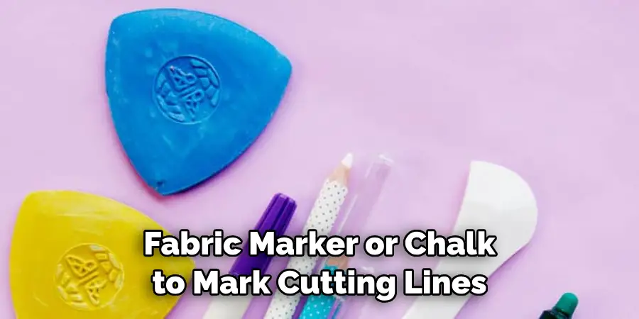  Fabric Marker or Chalk to Mark Cutting Lines