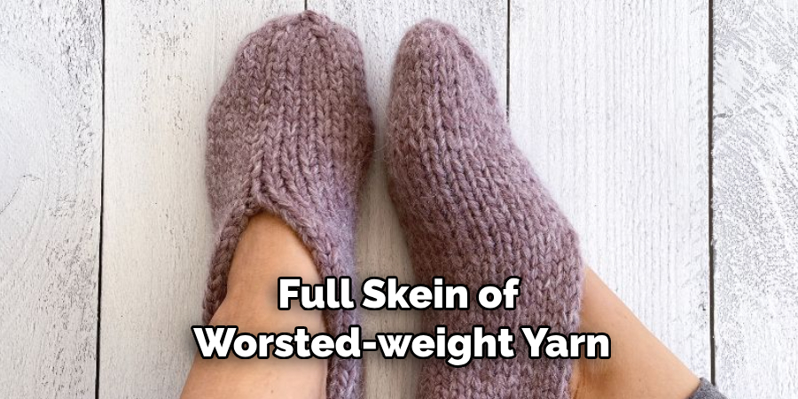 Full Skein of Worsted-weight Yarn