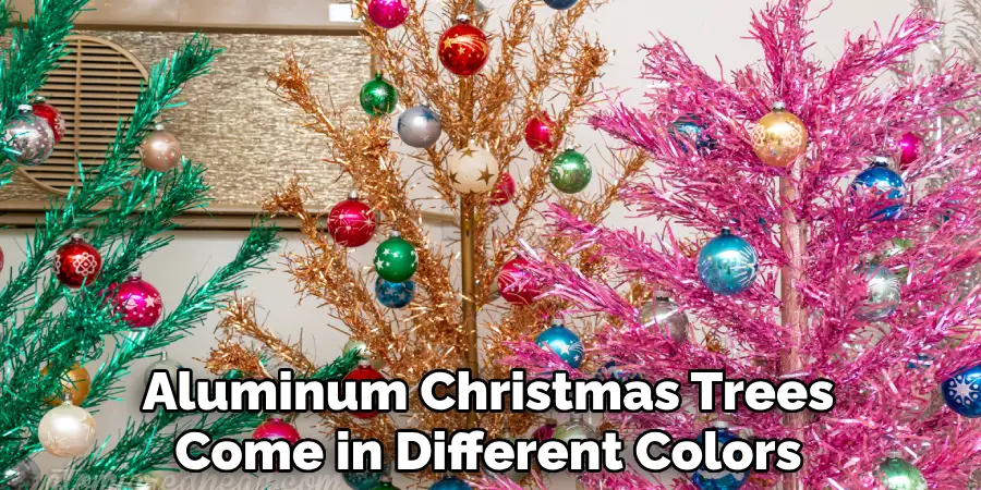 Aluminum Christmas Trees Come in Different Colors