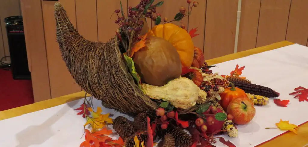 How to Make a Cornucopia Craft