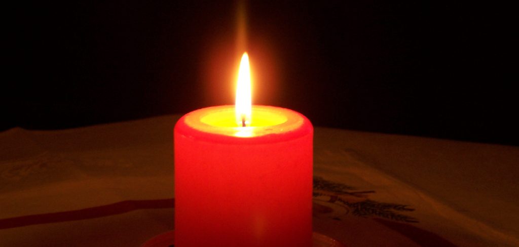 How to Prevent Soot From Candles