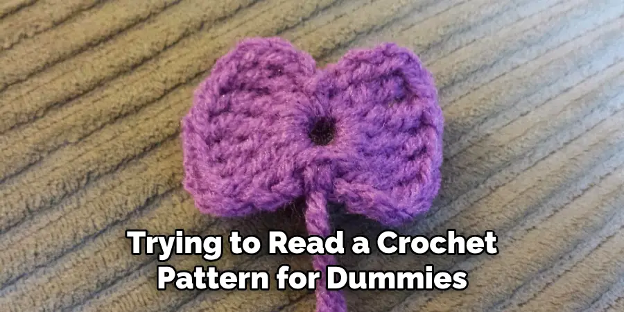 Trying to Read a Crochet Pattern for Dummies