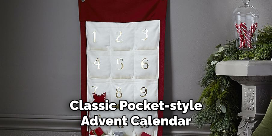 Classic Pocket-style Advent Calendar