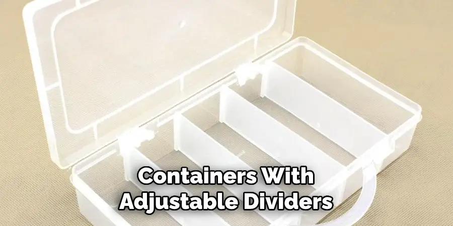 Containers With Adjustable Dividers