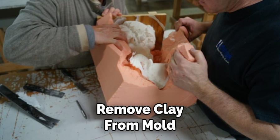 Remove Clay From Mold