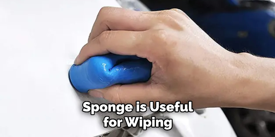 Sponge is Useful for Wiping