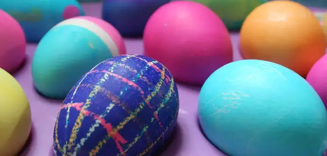 How to Dye Easter Eggs With Tissue Paper