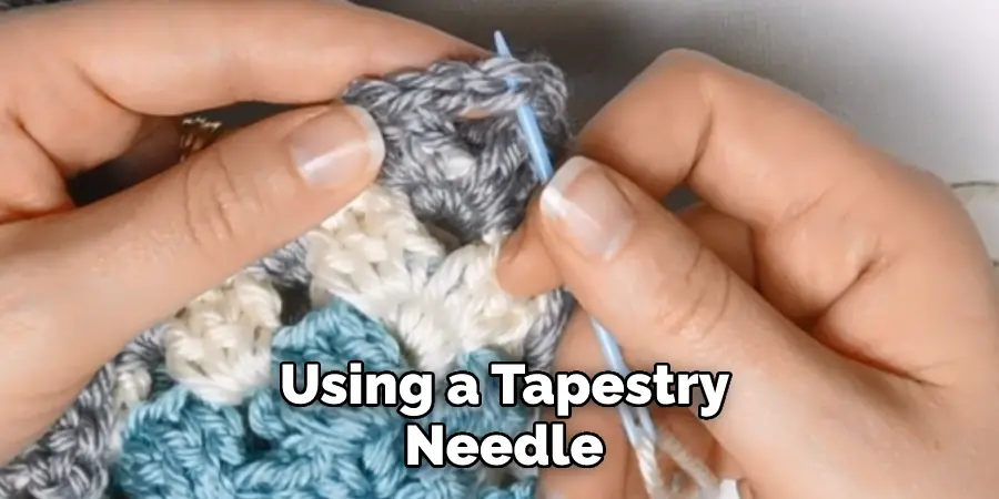  Using a Tapestry Needle