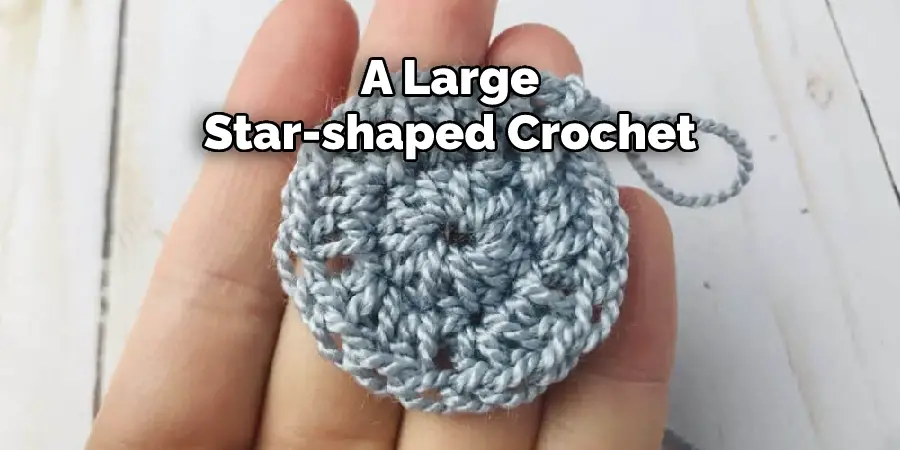 A Large Star-shaped Crochet