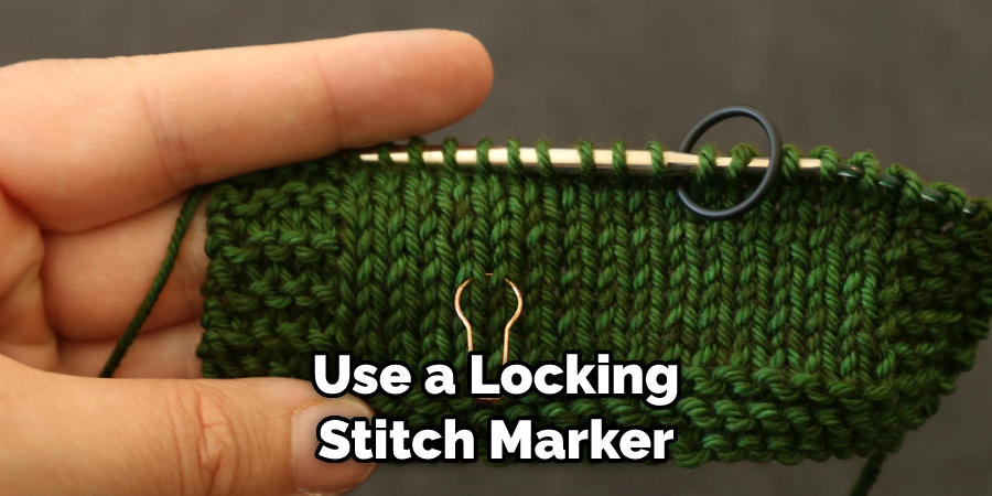Use a Locking Stitch Marker