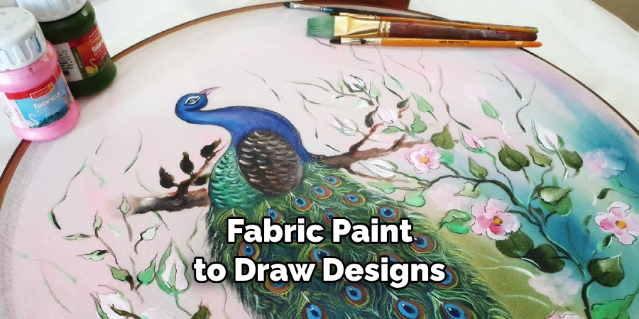 Fabric Paint to Draw Designs