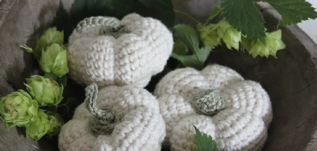 How to Crochet Pumpkin Leaves