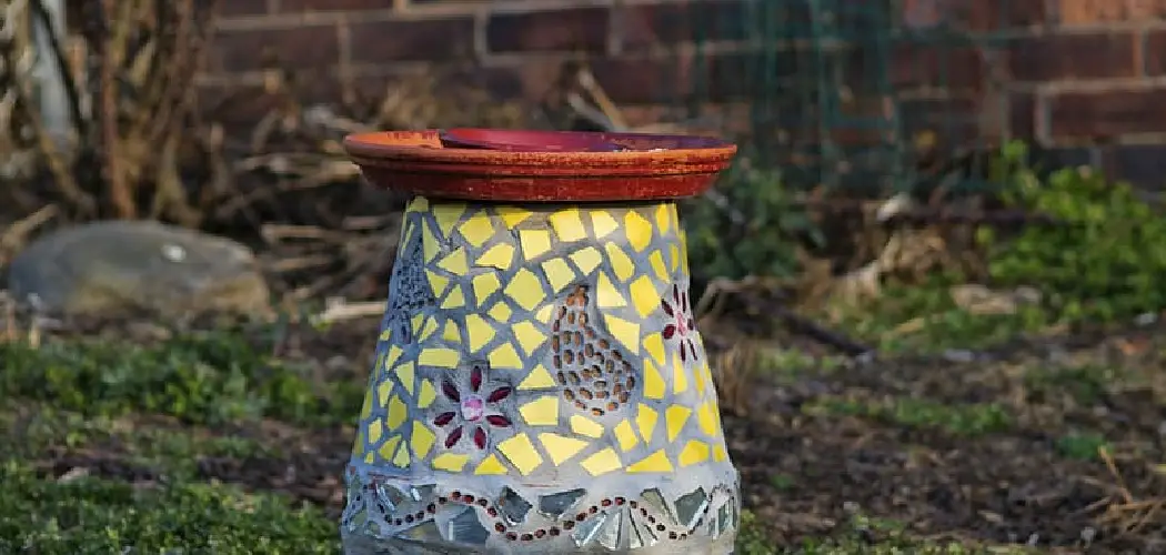 How to Decorate a Birdbath