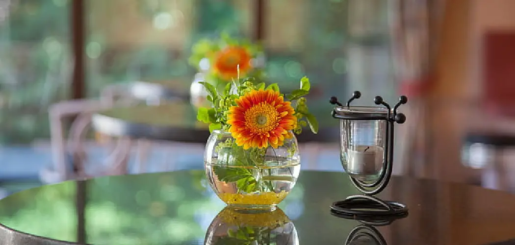 How to Make Fake Water in a Vase